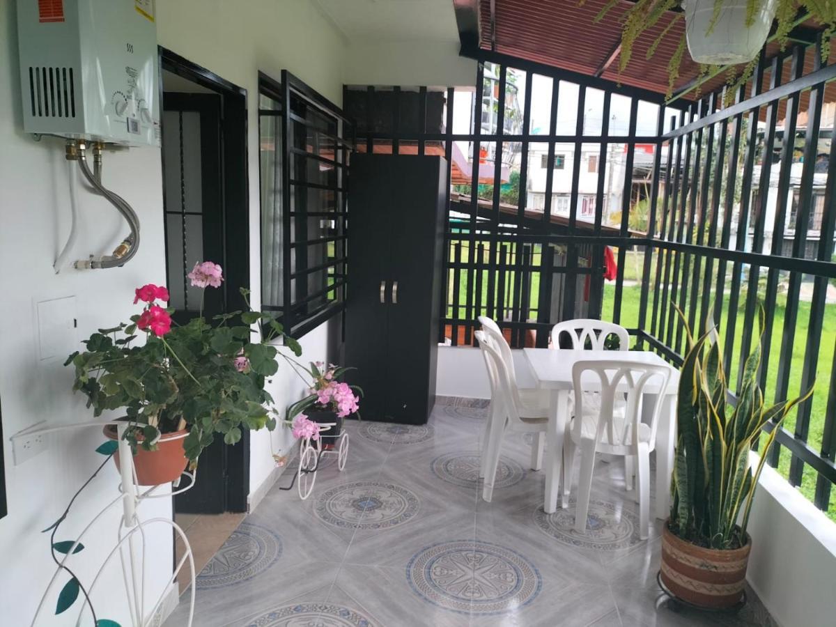 Apartamentos Family Santa Rosa de Cabal Exterior foto