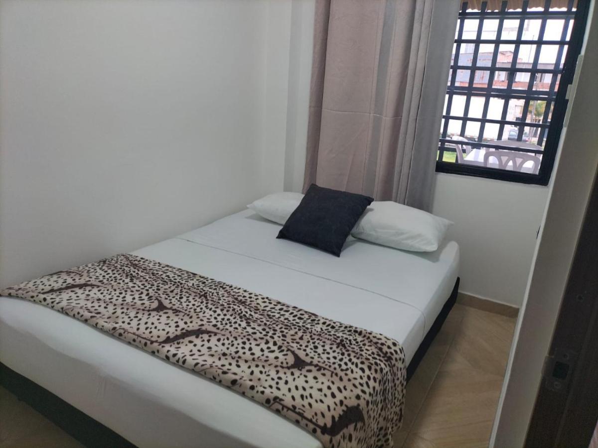 Apartamentos Family Santa Rosa de Cabal Exterior foto